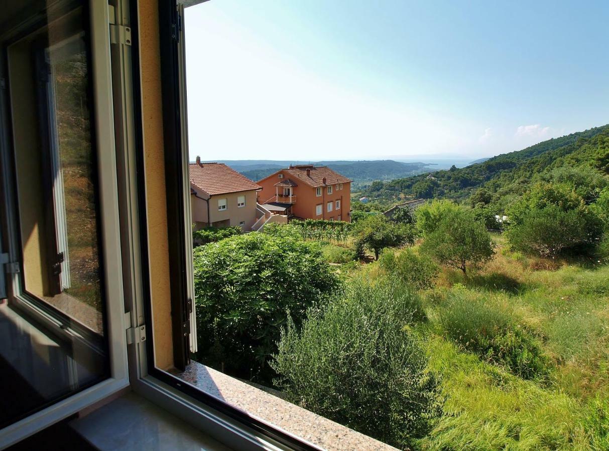 Apartmani Andelo I Ruzica Mundanije Luaran gambar