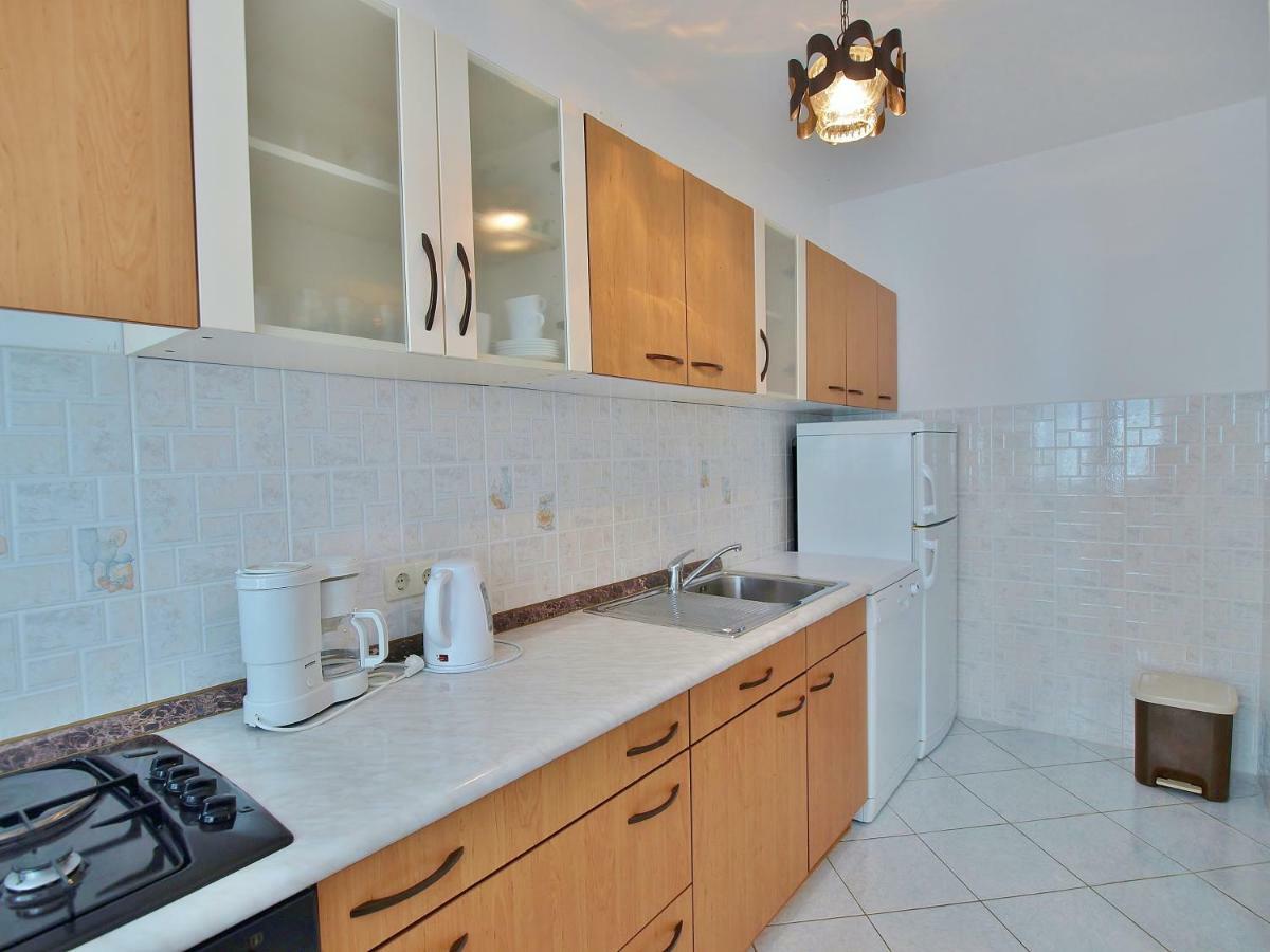 Apartmani Andelo I Ruzica Mundanije Luaran gambar